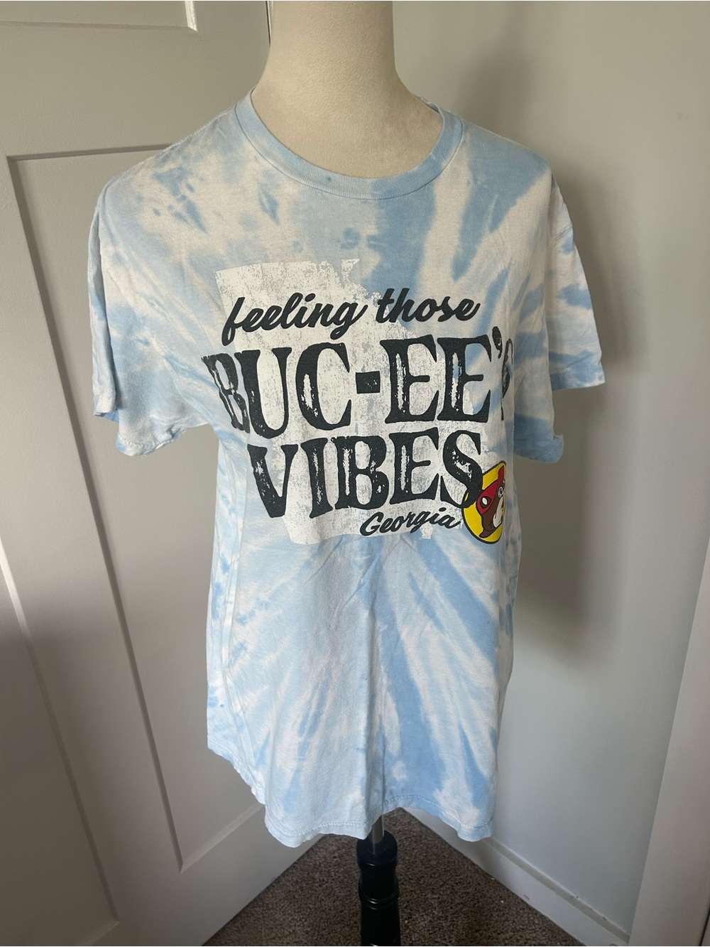 Buc-ee's Vibes Georgia Tie-Dye Short Sleeve Tee - Light Blue